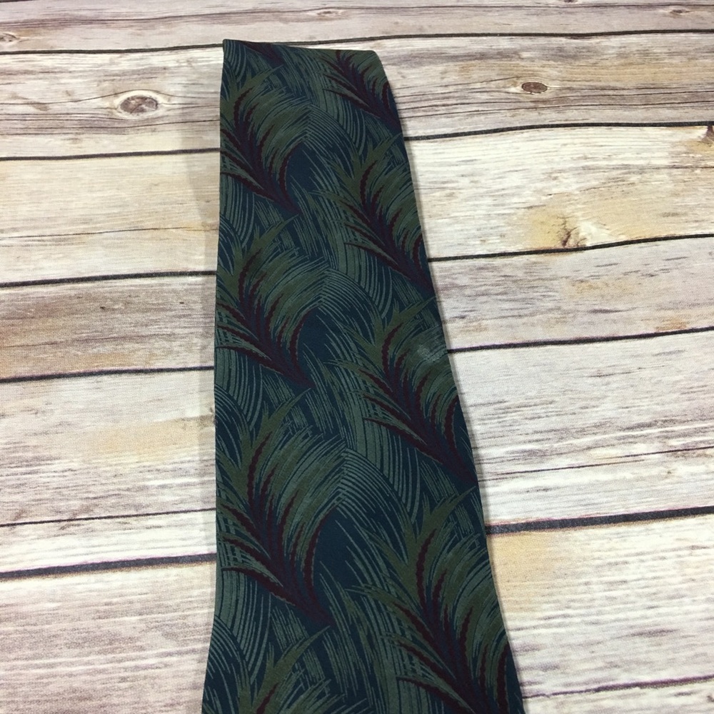 Men’s retro feather print tie